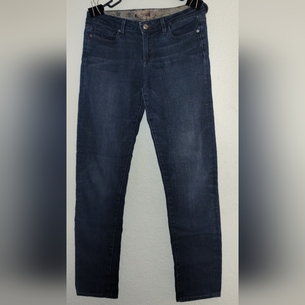 Paige Skyline Straight Leg Jeans ~ Size 29x31 ~ Excellent Condition!
